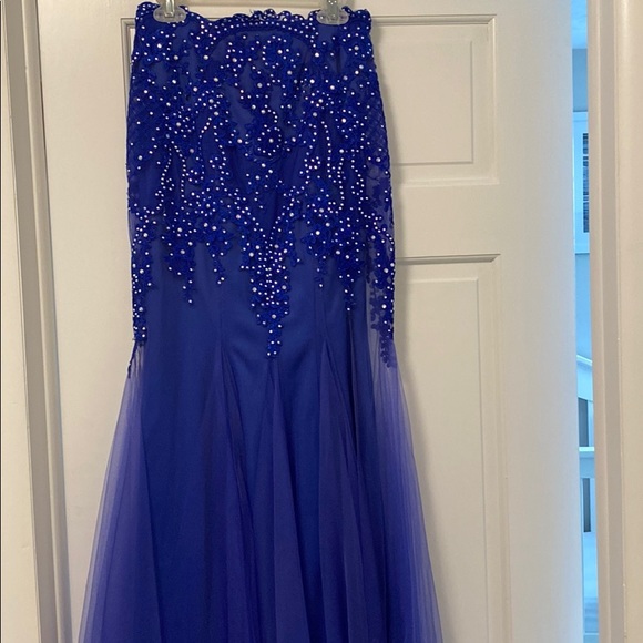 2-PIECE PROM DRESS - Picture 3 of 4